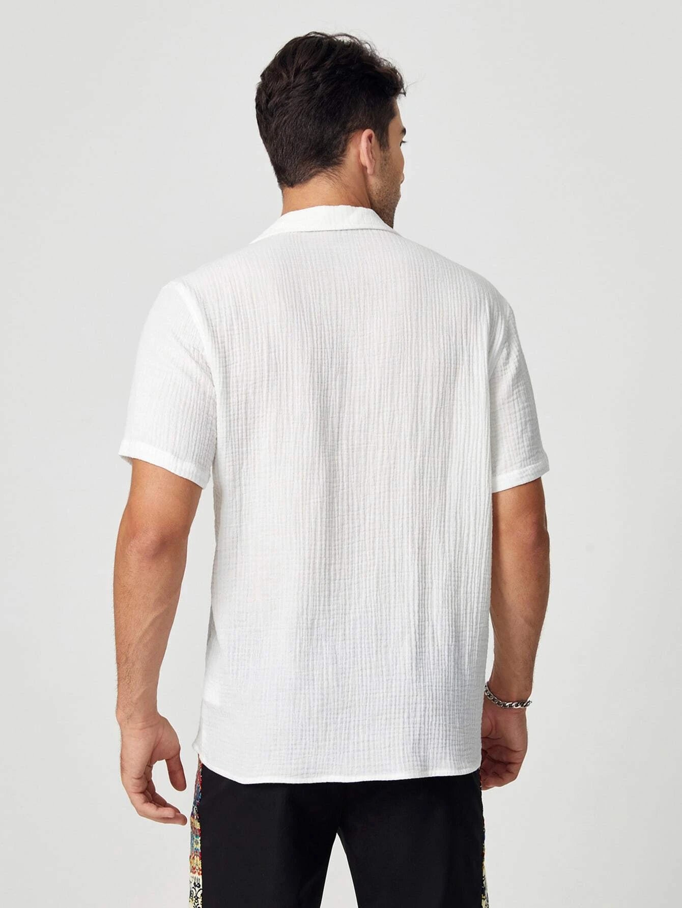 GENTILAND Men Cotton Solid Textured Button Front Shirt